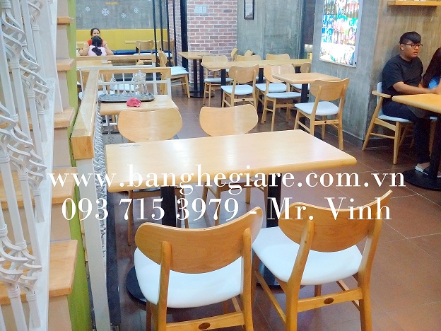 bàn ghế gỗ cafe